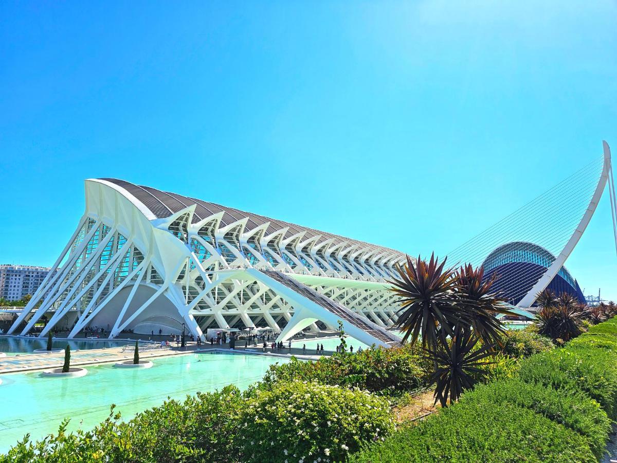 Apartamentos Las Ciencias F Valencia Kültér fotó
